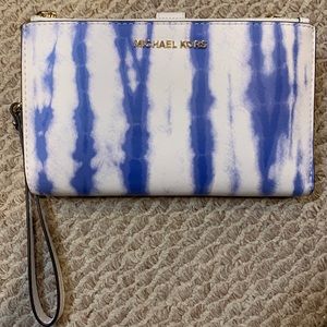 Michael Kors Wristlet